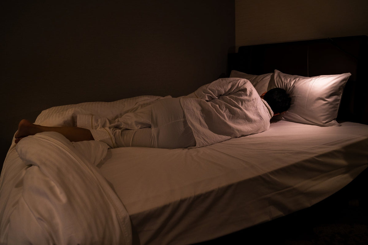 日本人の平均睡眠時間は世界最短?現状データと質を上げるコツを解説