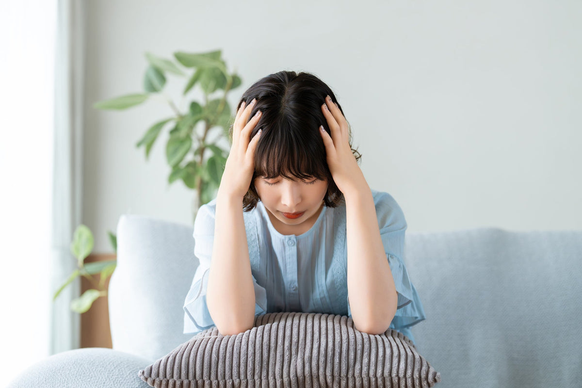 疲れてネガティブになるのはなぜ？脳疲労のサインと睡眠で整える方法を解説