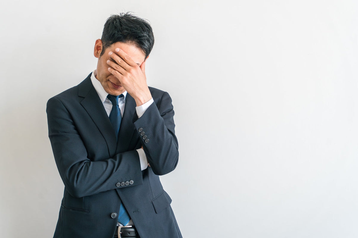 仕事で疲れたときの対処法は？すぐできるケアや主な症状、予防法を解説